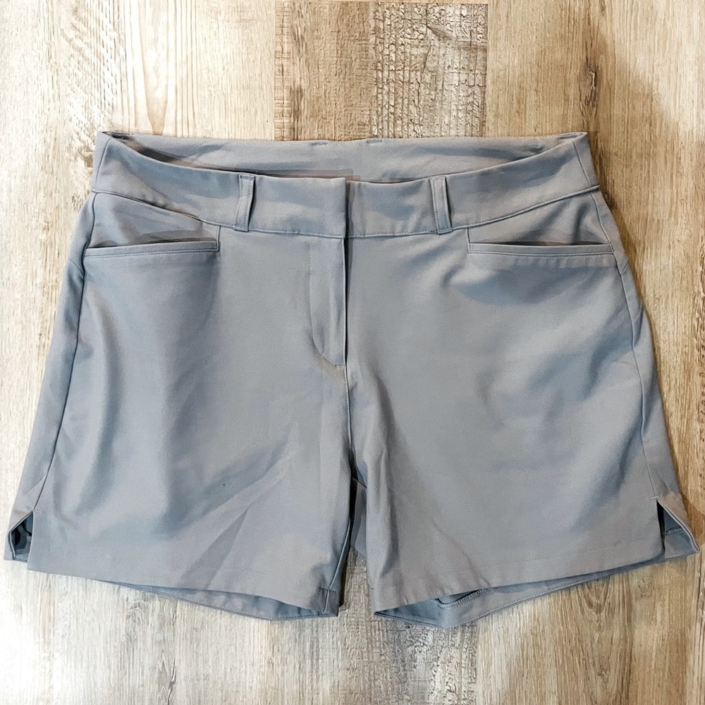Women’s Adidas Golf Shorts Size 12